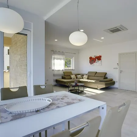 House With A Swimming Pool Barbariga, - 22763