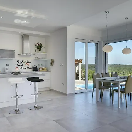 Holiday home House With A Swimming Pool Barbariga, - 22763 Fazana