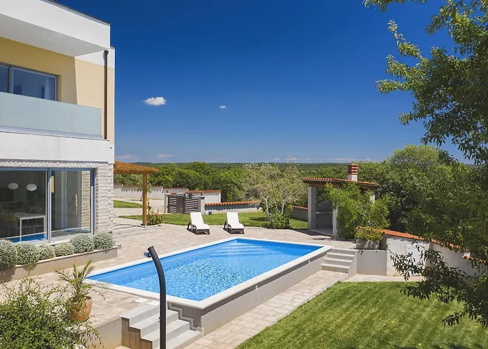 Family Friendly House With A Swimming Pool Barbariga, - 22763 *