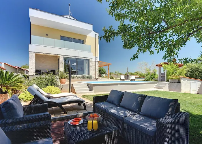 Family Friendly House With A Swimming Pool Barbariga, - 22763